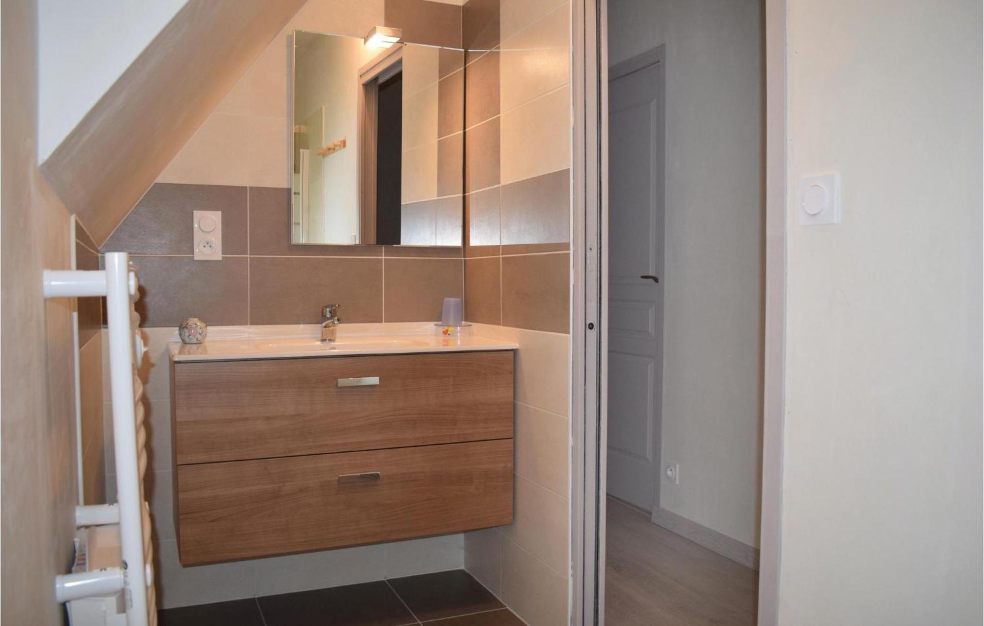 Gorgeous Home In Saint Alban With Kitchen المظهر الخارجي الصورة